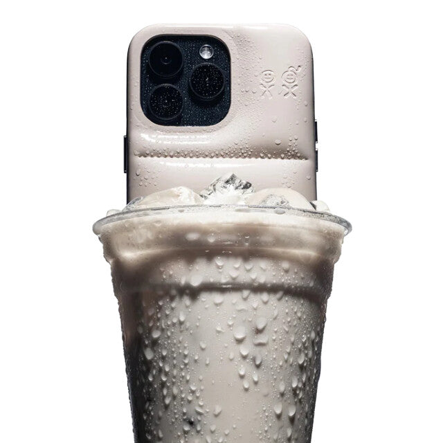 THE PUFFER CASE (OAT MILK)