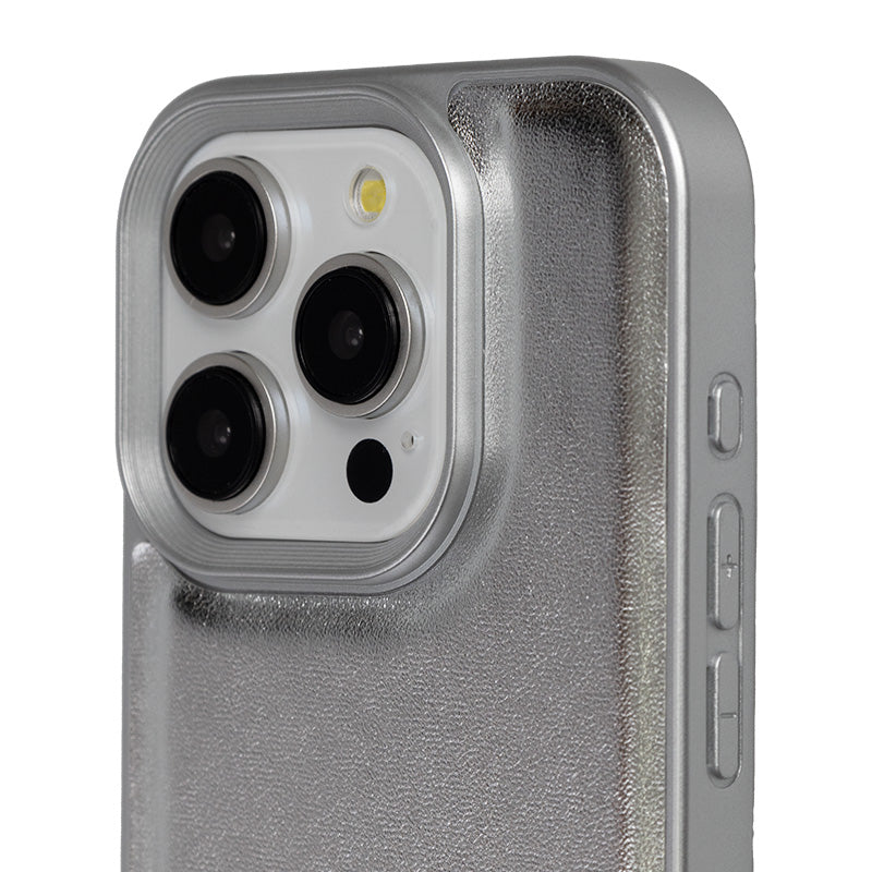 【iPhone15 Pro】シルバーパフケース