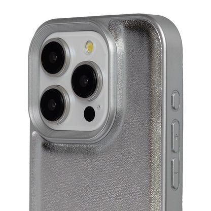 【iPhone15 Pro】シルバーパフケース
