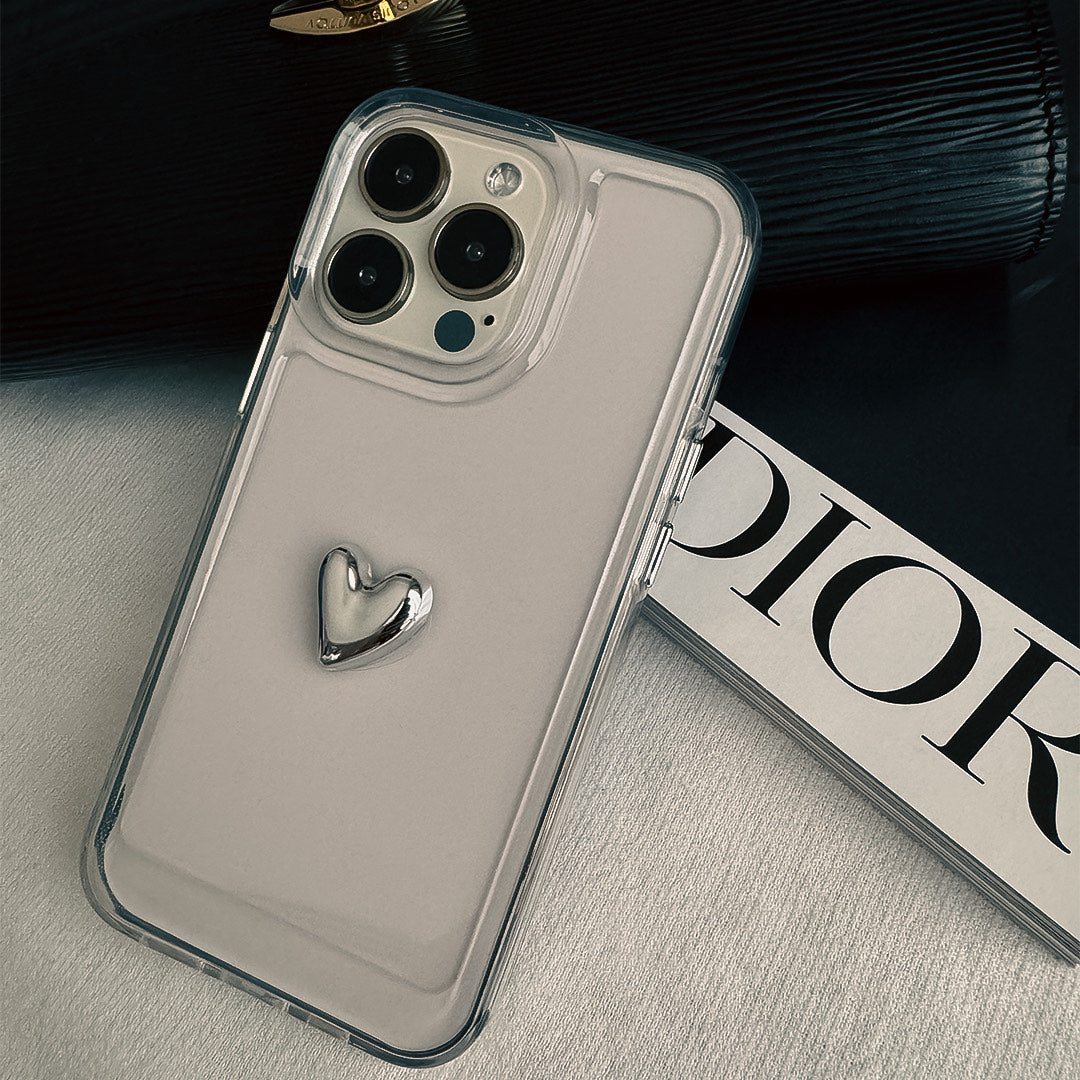 【iPhone15 Pro Max】ハートチャームケース