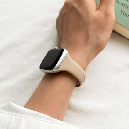 【Apple Watch バンド 41/40/38mm】スリムシンプルシリコンバンド (ベージュ) for Apple Watch SE(第2/1世代)/Series9/8/7/6/5/4/3/2/1