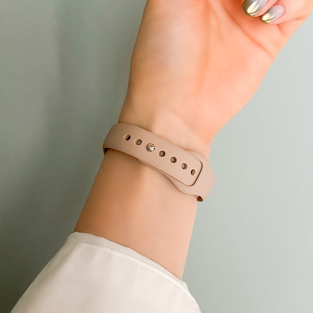 【Apple Watch バンド 41/40/38mm】スリムシンプルシリコンバンド (ベージュ) for Apple Watch SE(第2/1世代)/Series9/8/7/6/5/4/3/2/1