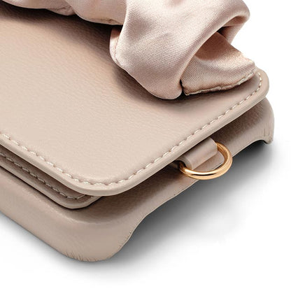Classy Scrunchie Case (pink)